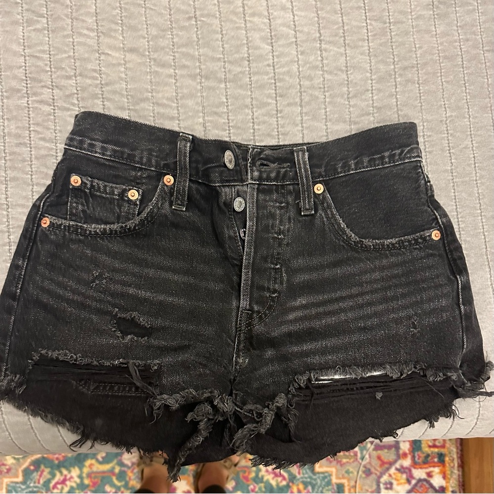 Levi’s black shorts